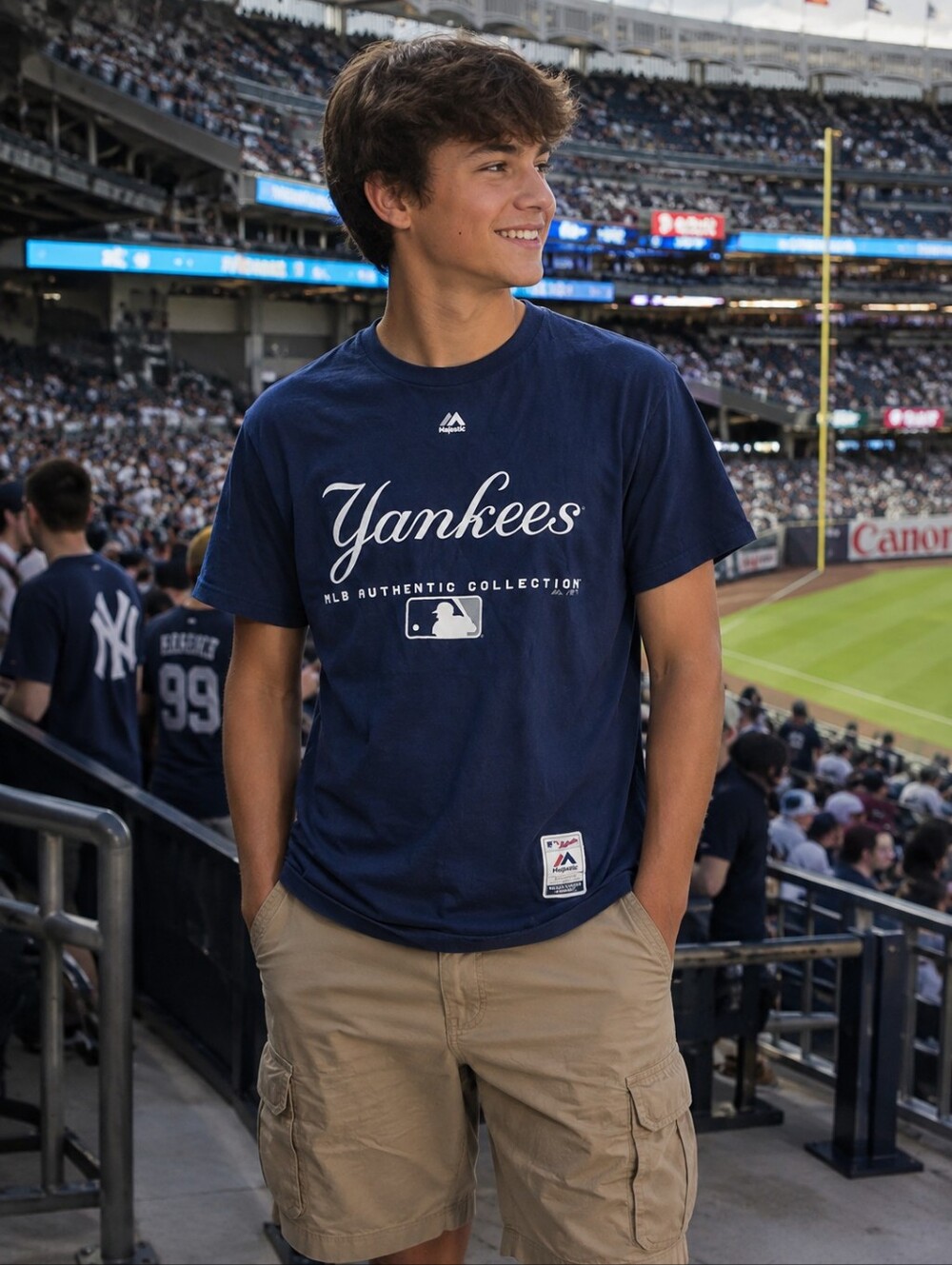 Majestic MLB Authentic Ring Spun Soft Triple Peak NY Yankees T-shirt Men's M